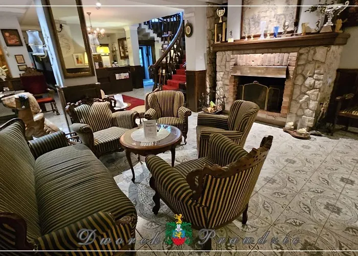 Dworek Prawdzic Resort *