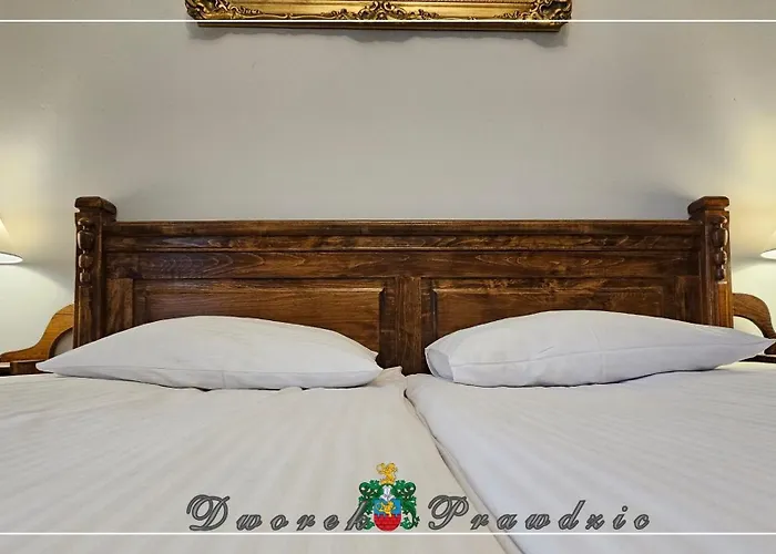 Resort Dworek Prawdzic