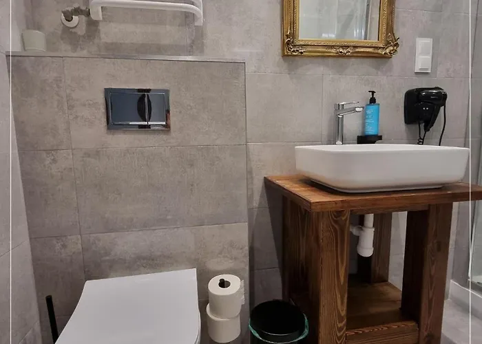 Feriested Dworek Prawdzic *